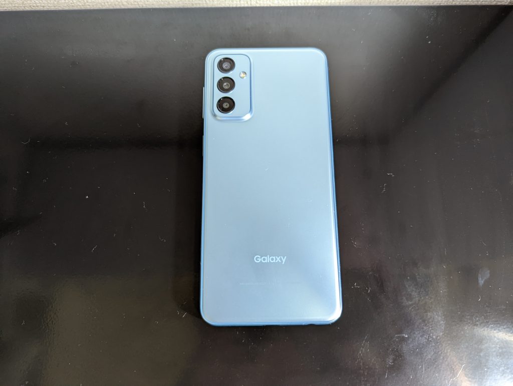 Galaxy M23の背面