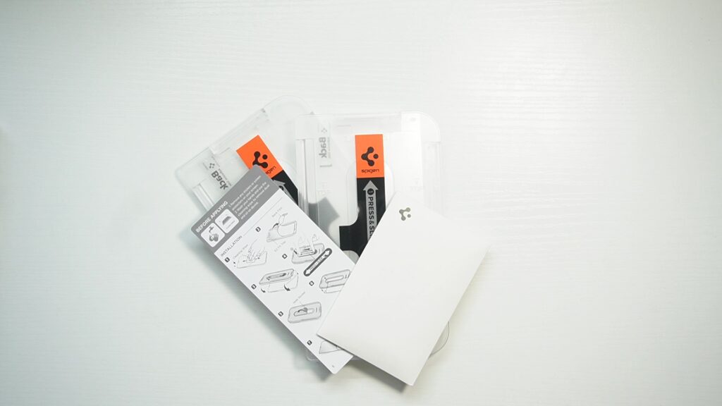 Pixel Fold用Spigen EZ Fit ガラスフィルム