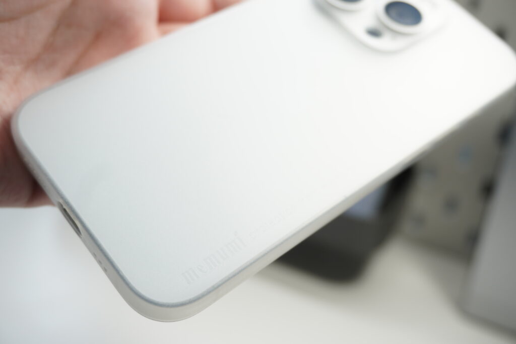 memumi iPhone 14 Pro用 薄型ケース