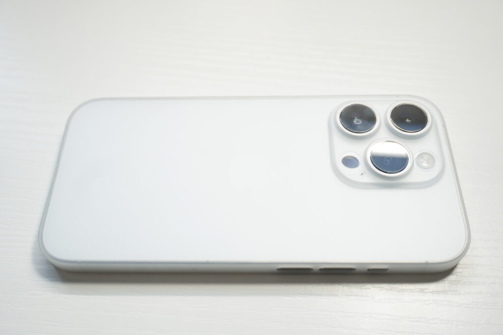 memumi iPhone 14 Pro用 薄型ケース