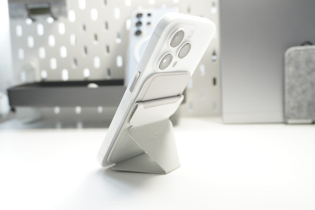 memumi iPhone 14 Pro用 薄型ケース