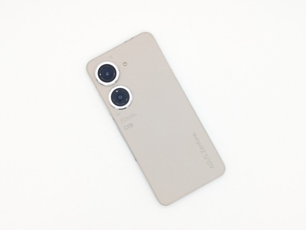 Zenfone 9