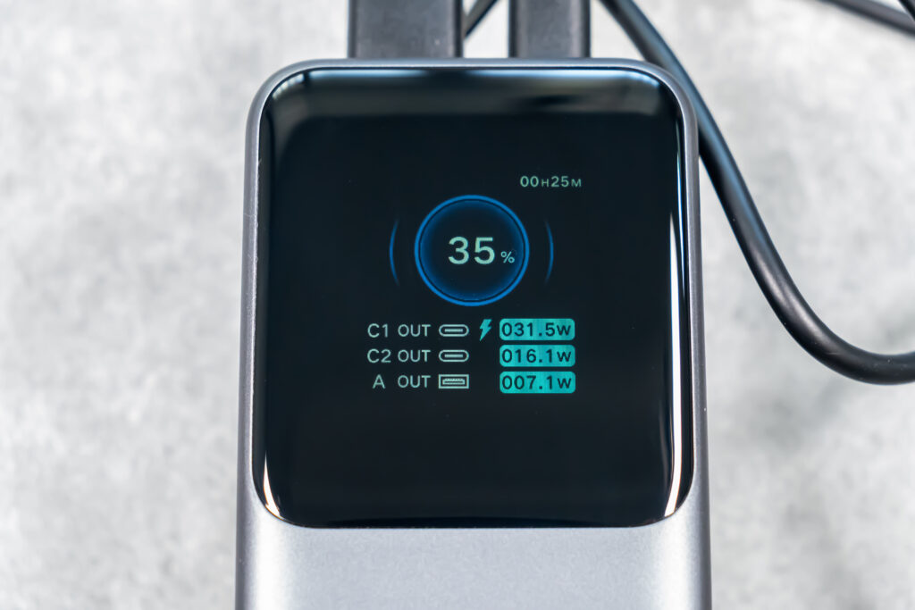 UGREEN Nexode 巻き取り式 USB-Cケーブル内蔵 モバイルバッテリー 20000mAh 165W
